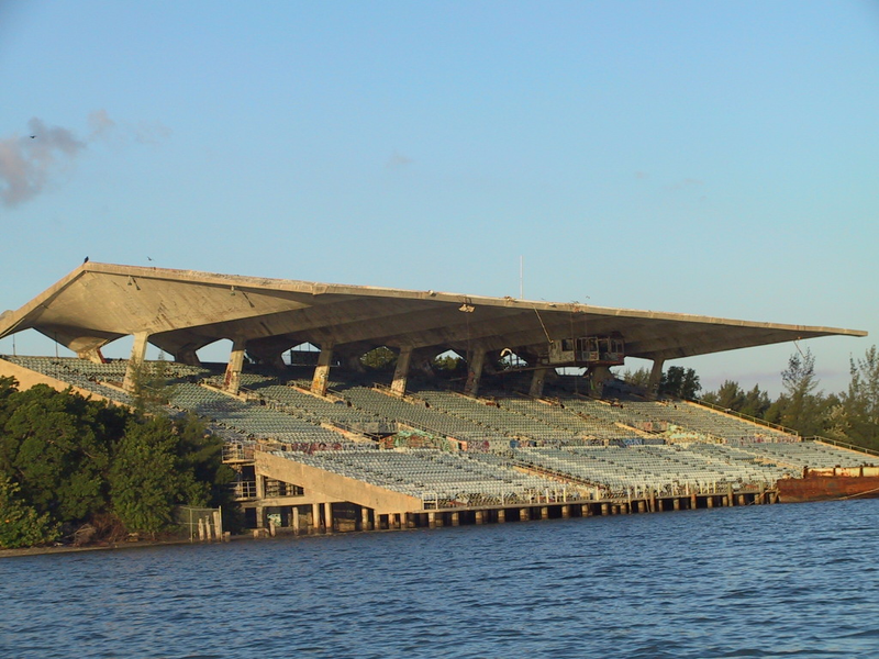 Illustration for article titled What Should Miami Do With Its Graffiti-Covered Marine Stadium?